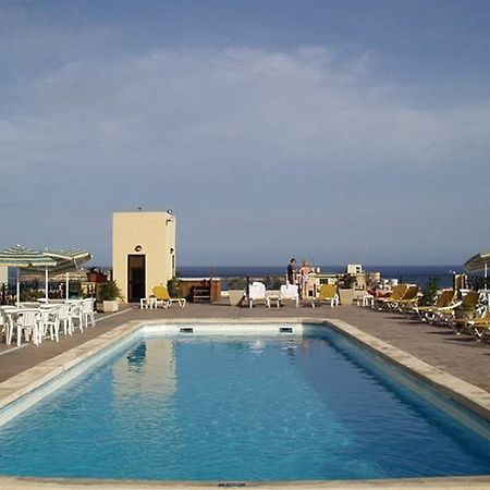 The Crown Hotel Buġibba Εξωτερικό φωτογραφία