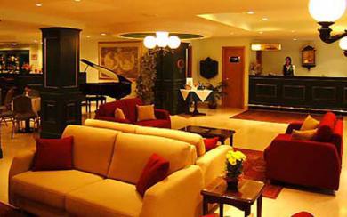 The Crown Hotel Buġibba Εξωτερικό φωτογραφία